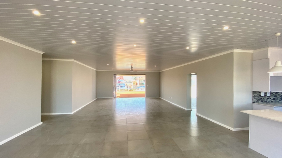 3 Bedroom Property for Sale in Port Owen Western Cape